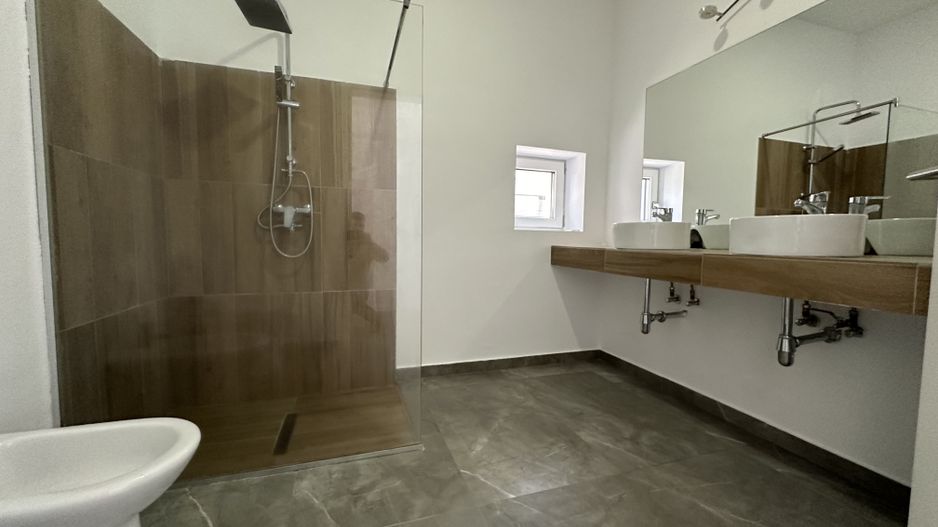 Casa individuala moderna in zona de Nord - Poză 26