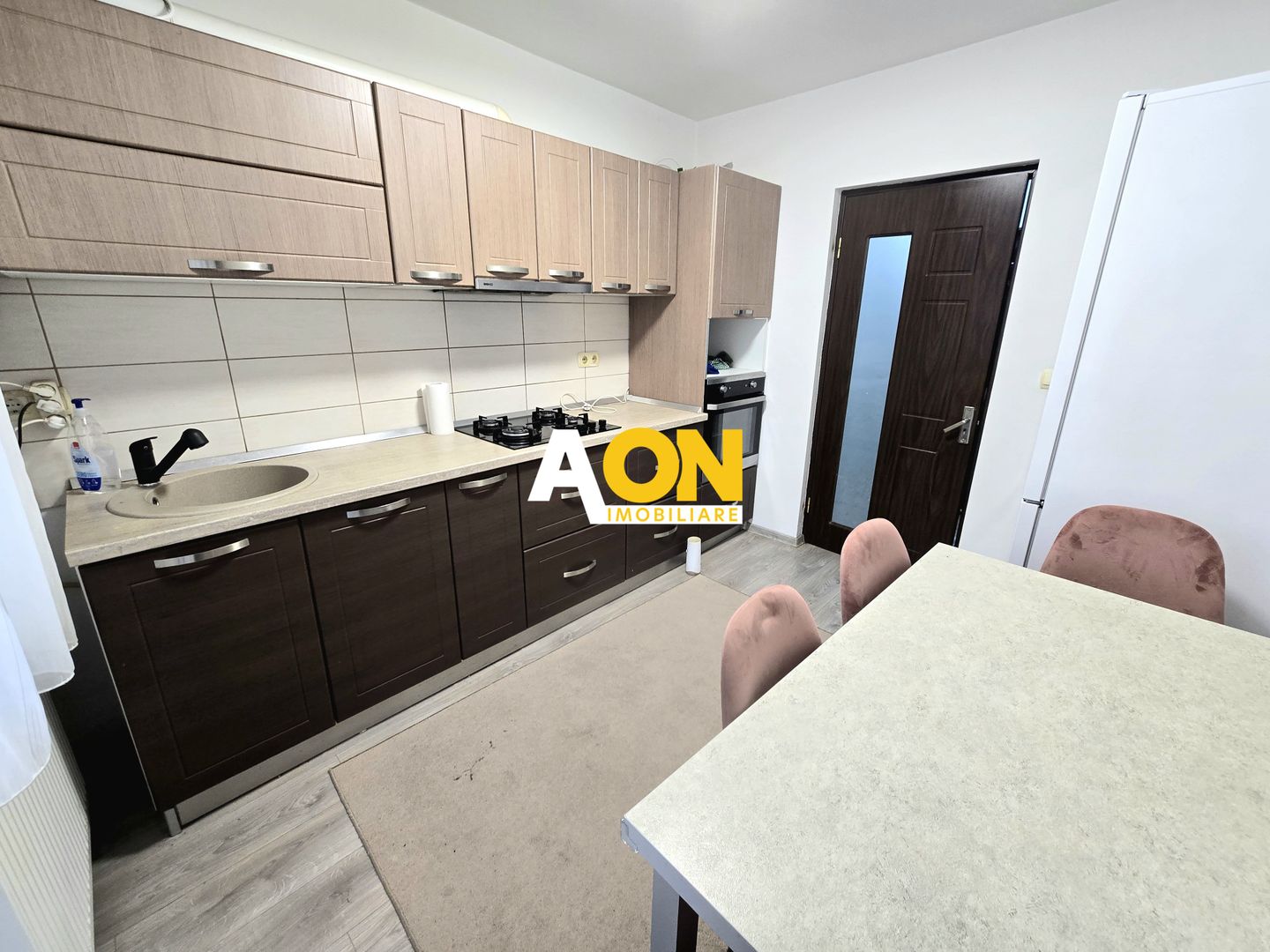 Apartament 2 Camere Complet Mobilat, Cetate - Poză 2