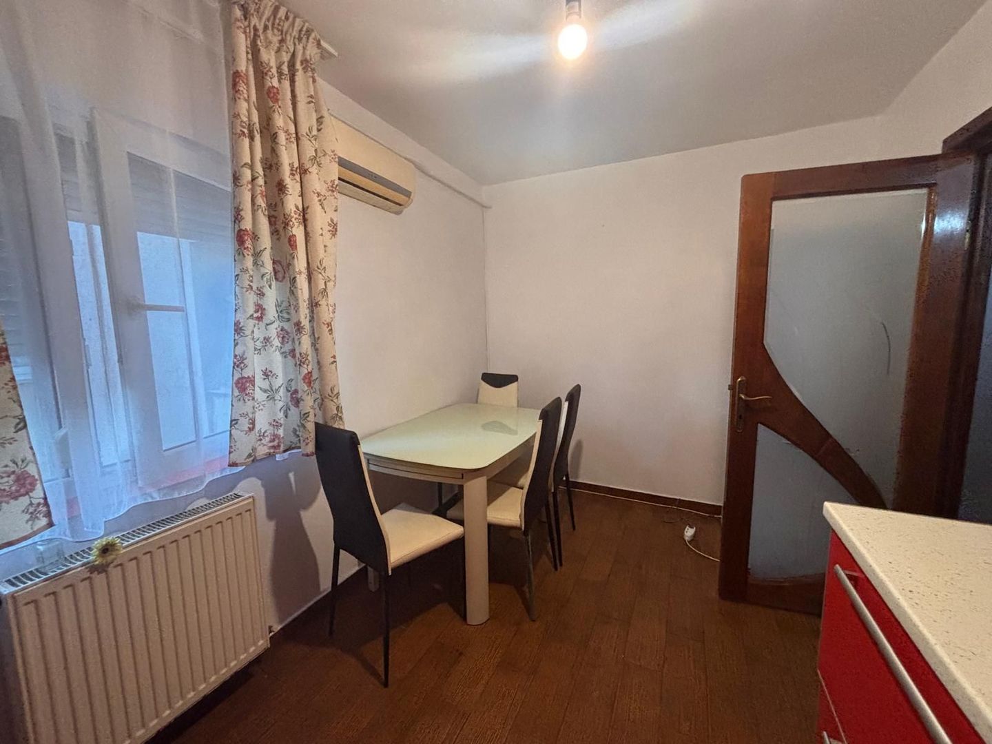 De inchiriat – Apartament 3 camere, 85 mp, partial mobilat - Poză 15