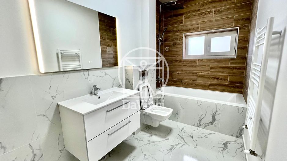 Penthouse 5 camere, 3 bai, balcon, finisat la alb (NCL-7A-Mo-ap.9) - Poză 12