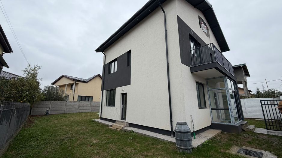 CASA INDIVIDUALA - TEREN 450 MP, TOATE UTILITATILRE, COMISION 0% - Poză 1