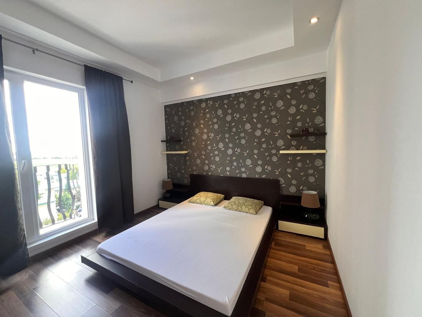Apartament cu 3 camere de inchiriat Cosmopolis - Poză 6