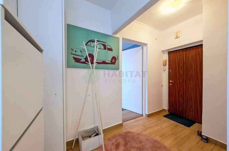 Spațioasă, luminoasă, complet renovată și mobilată, Bloc UNIC - Poză 6