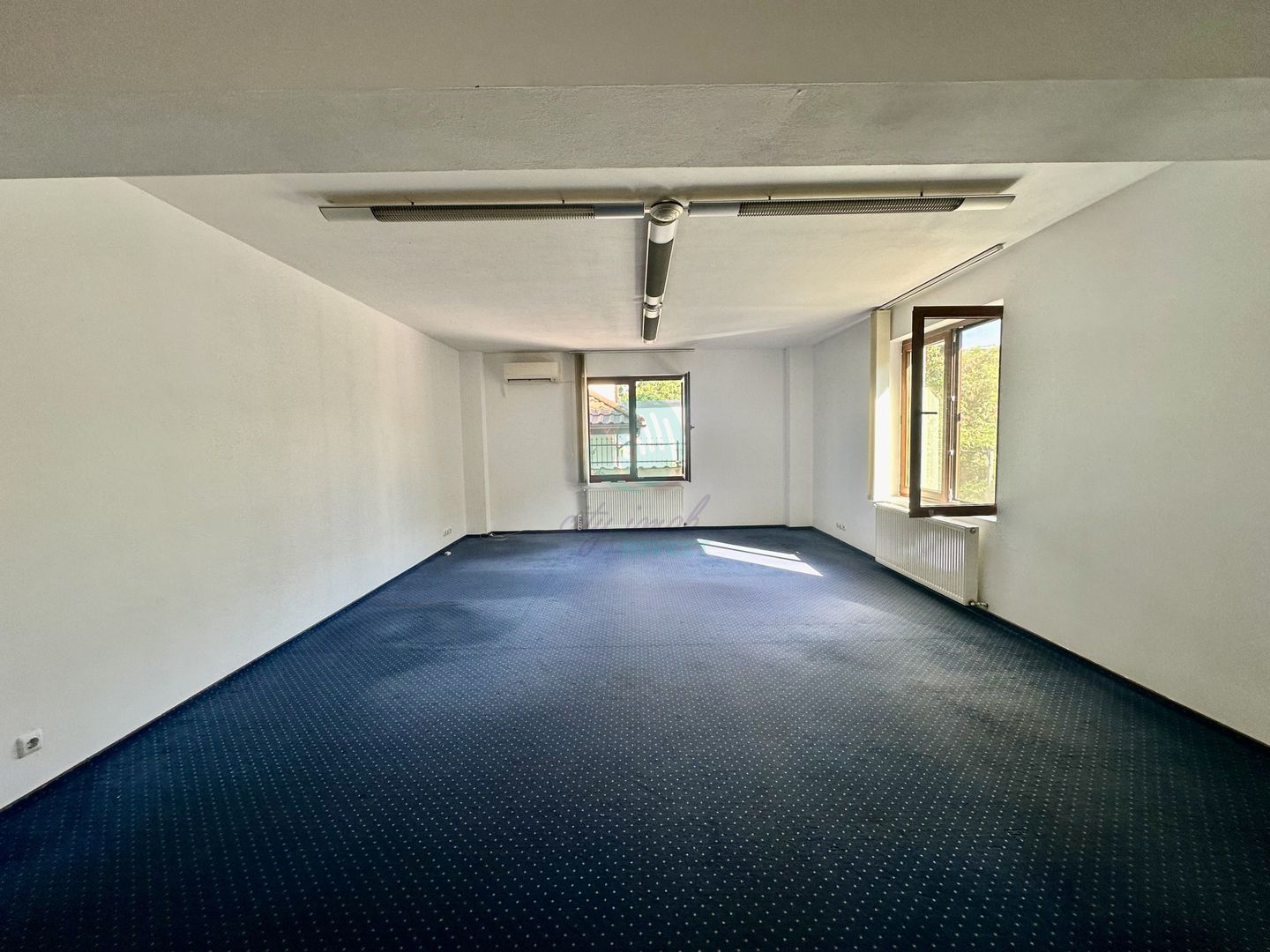 Bloc Boutique adiacent Pache Protopopescu - Poză 2