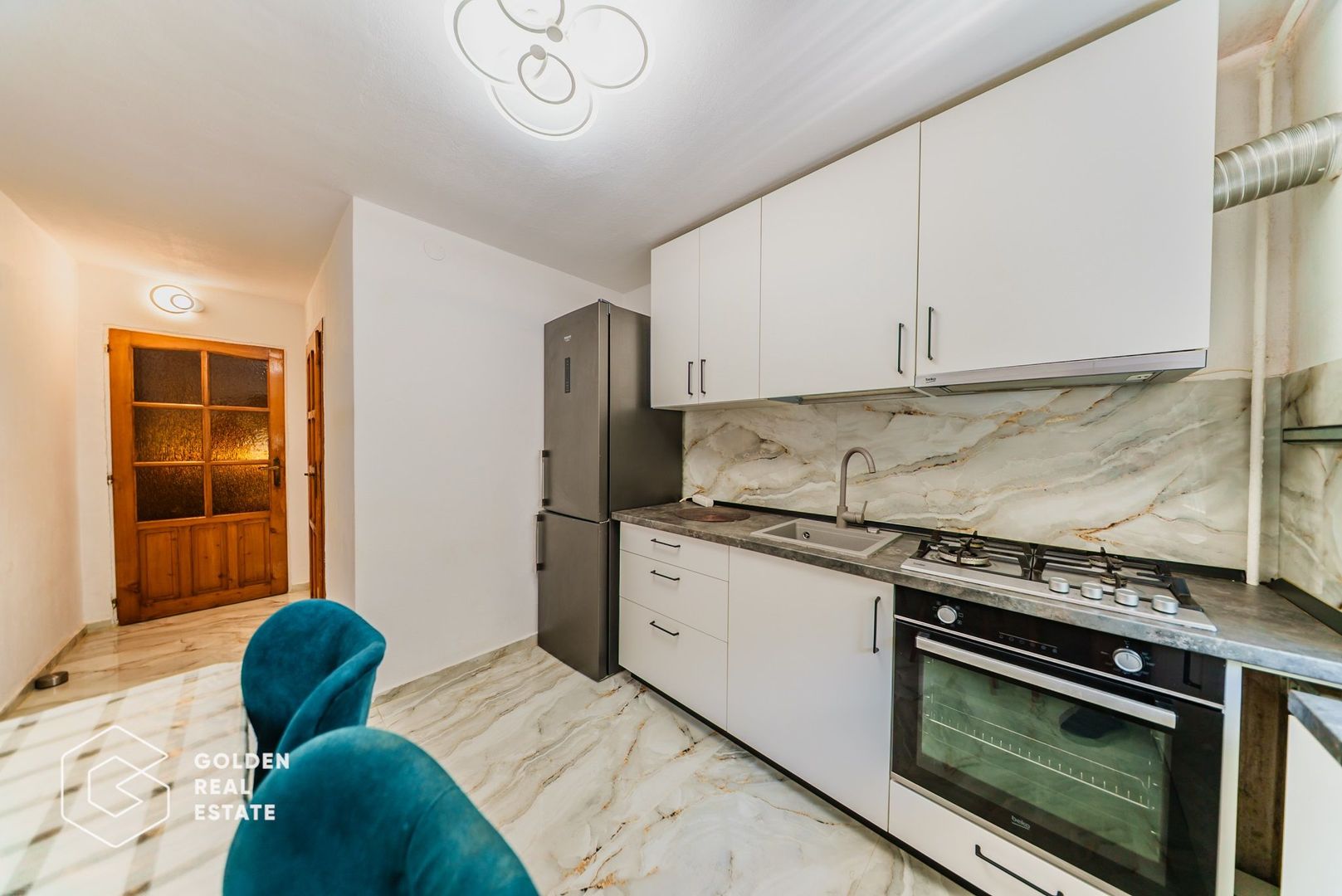 Apartament 2 camere amenajat, et. 1, Gradiste - Poză 9
