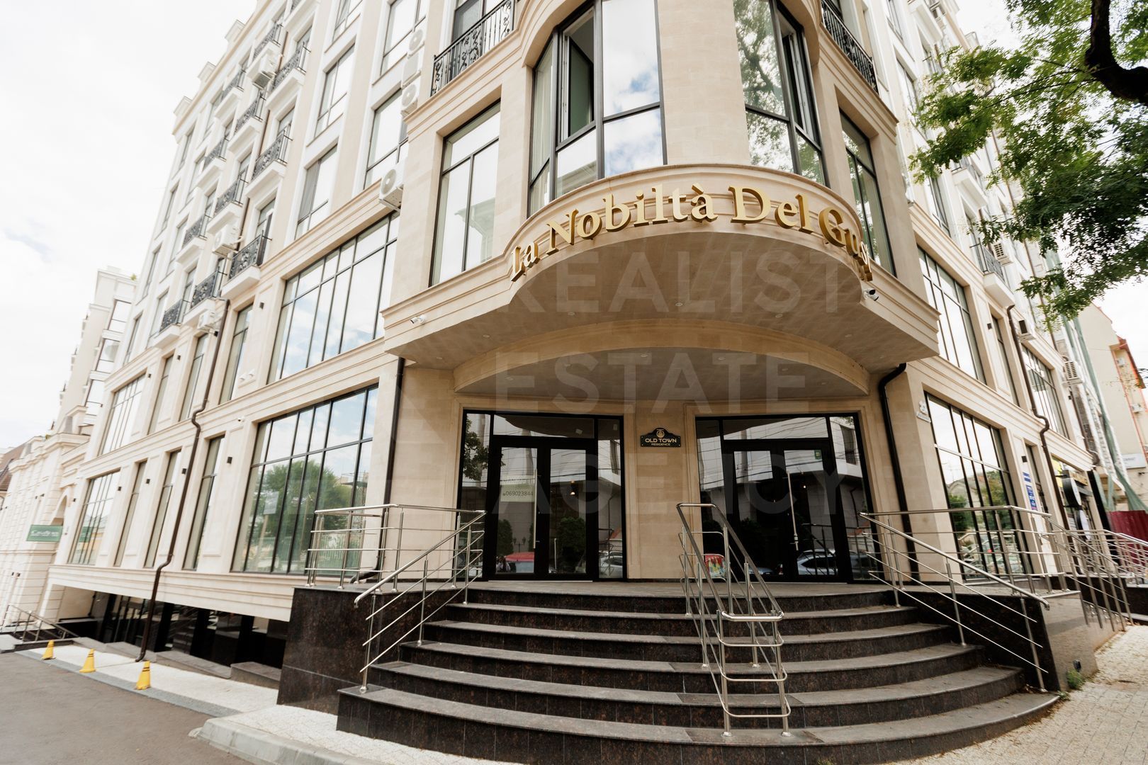 Chirie, oficiu, 185 mp, strada Columna, sectorul Centru - Poză 1