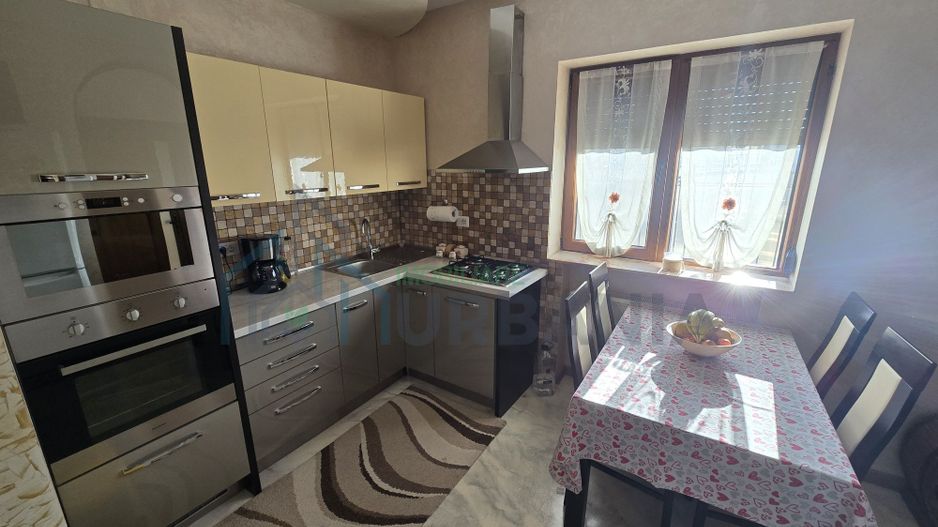 Casă individuală Podul de Fier - Poză 1