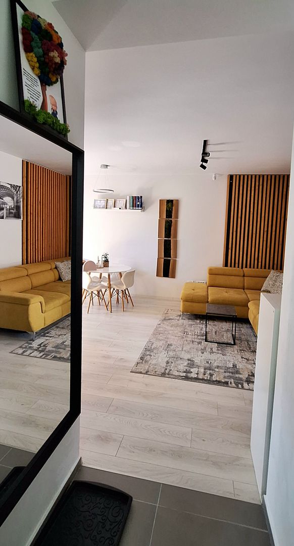 Apartament cu 3 camere, curte si loc de parcare - Poză 7