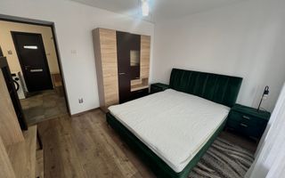 Apartament de inchiriat 3 camere - Poză 1