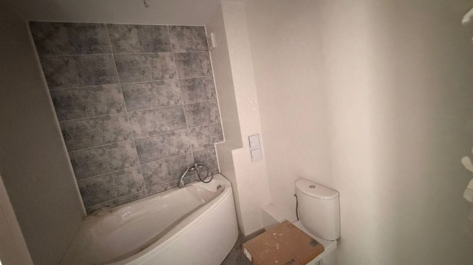 AP. 3 CAMERE, BLOC NOU, CENTRALA PROPRIE,BUCATARIE INCHISA,COMISION 0% - Poză 8