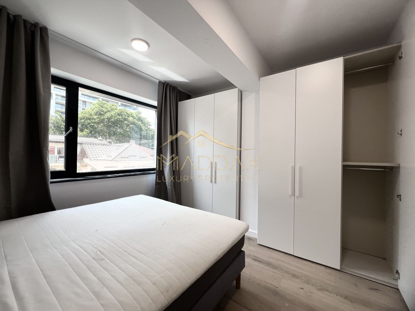 Apartament LUX**4 Camere**Parcare inclusa//Metrou Aviatorilor-Herastrau - Poză 14