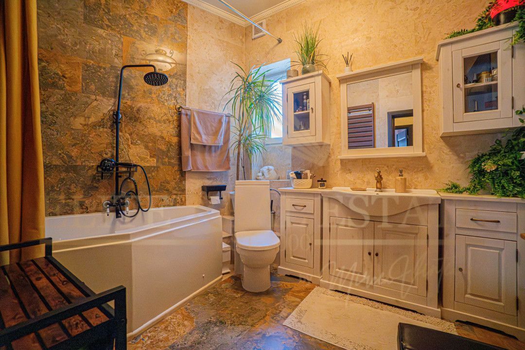 Ultracentral - Lupoaica | Apartament elegant si rafinat, 119 mp utili! - Poză 19