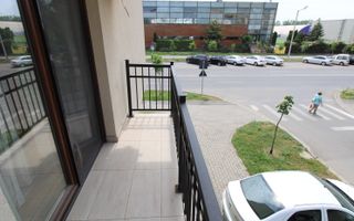 Stadion/Complex Studentesc;3 camere, 2 dormitoare egale, centrala proprie si AC. - Poză 22