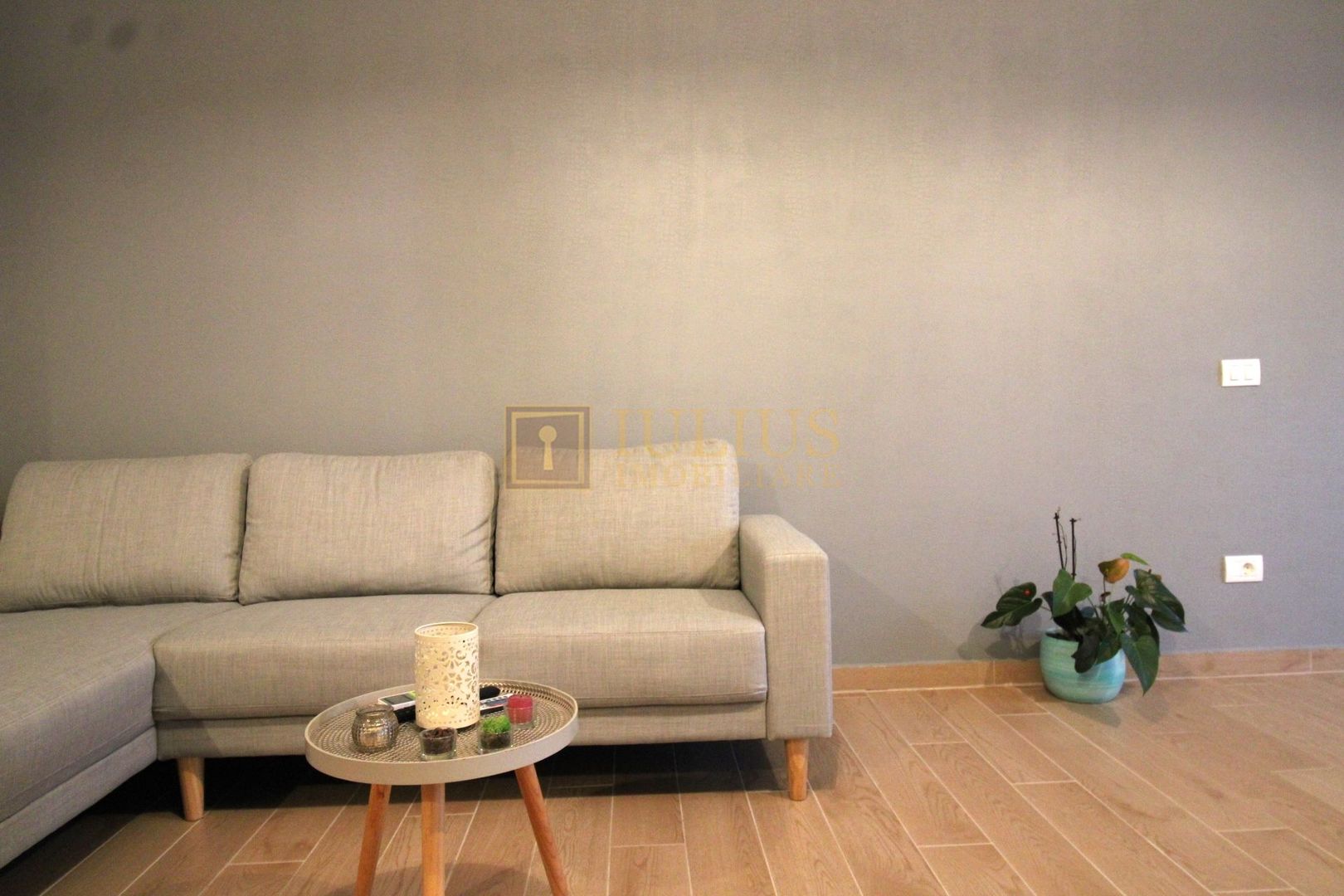 bloc nou, loc de parcare, dressing-Dumbravita - Poză 2