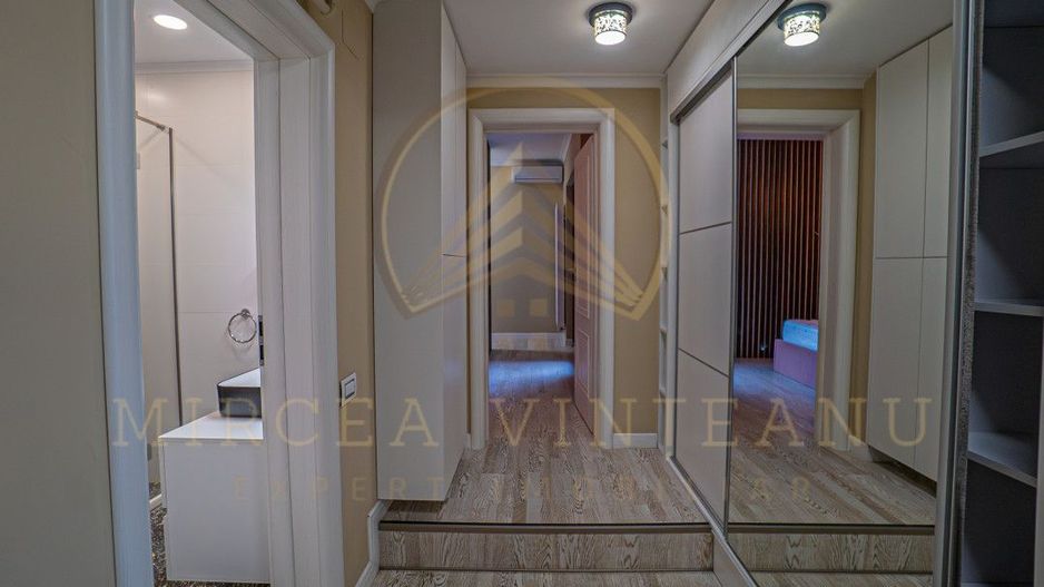 Delfinariu/B-dul. Mamaia - Apartament cu 3 camere într-un bloc finalizat în 2009 - Poză 21