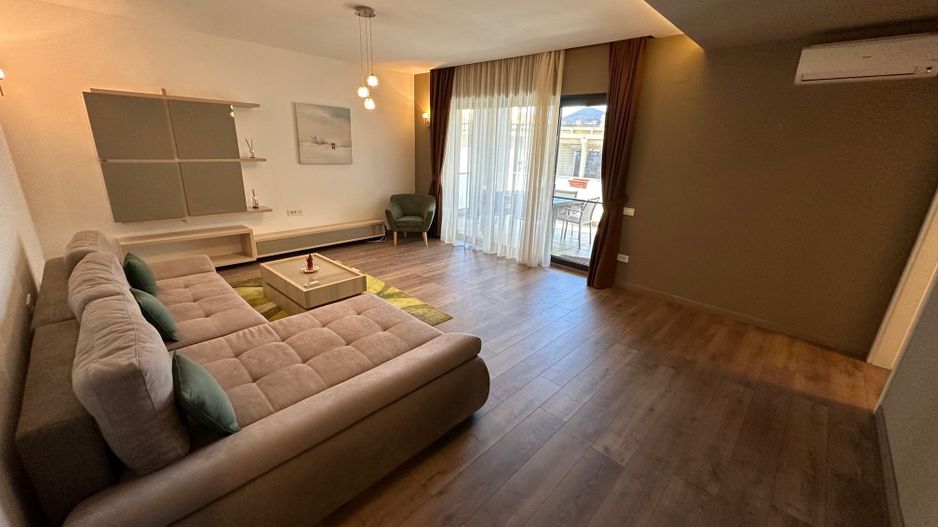 Apartament cu 3 camere de închiriat în zona Nord - Poză 5