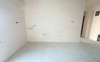 Apartament 2 camere Otopeni central | bloc cu lift | include parcare - Poză 6