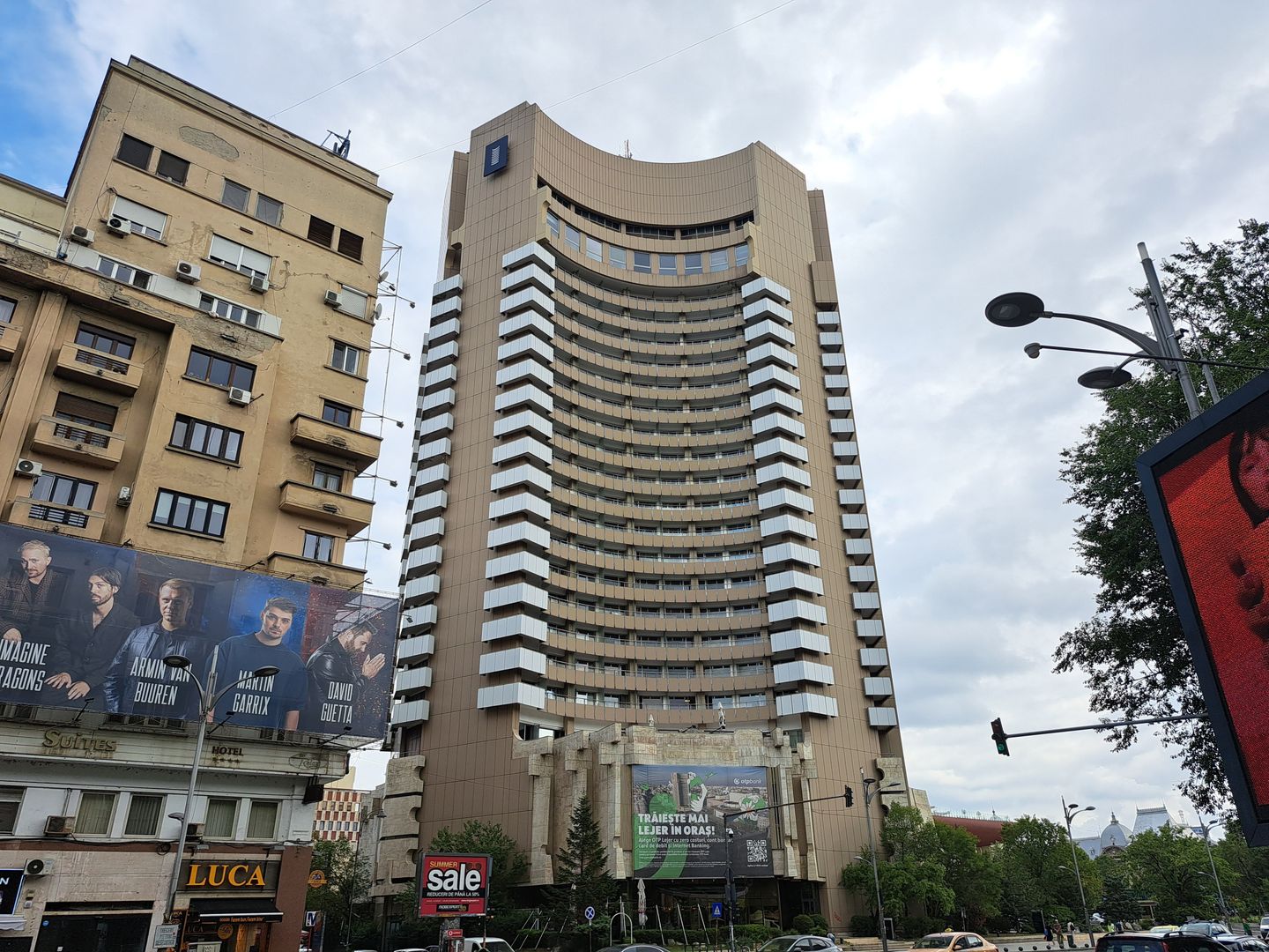 Apartament 5 camere + garaj + 2 camere = 170 mp totali - Universitate - Poză 15