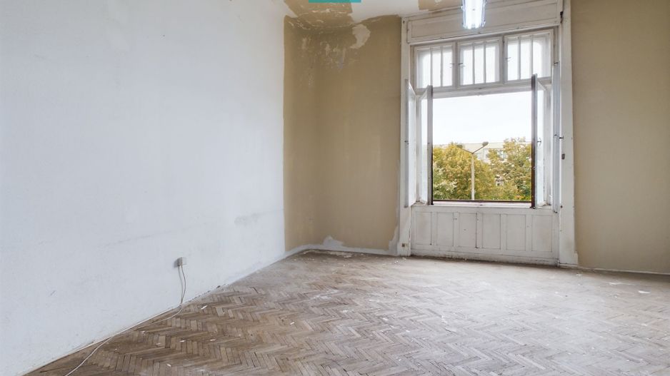 Apartament de închiriat – 3 camere, zonă centrală - Poză 11