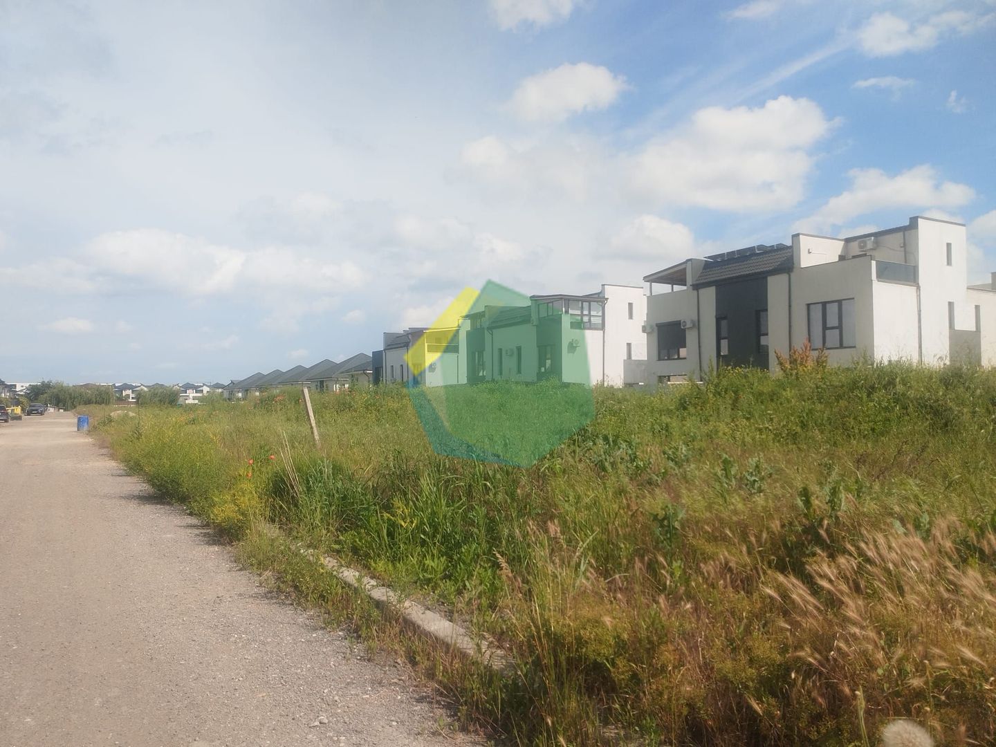 Teren intravilan 795 mp – Otopeni, zonă în dezvoltare - Poză 1
