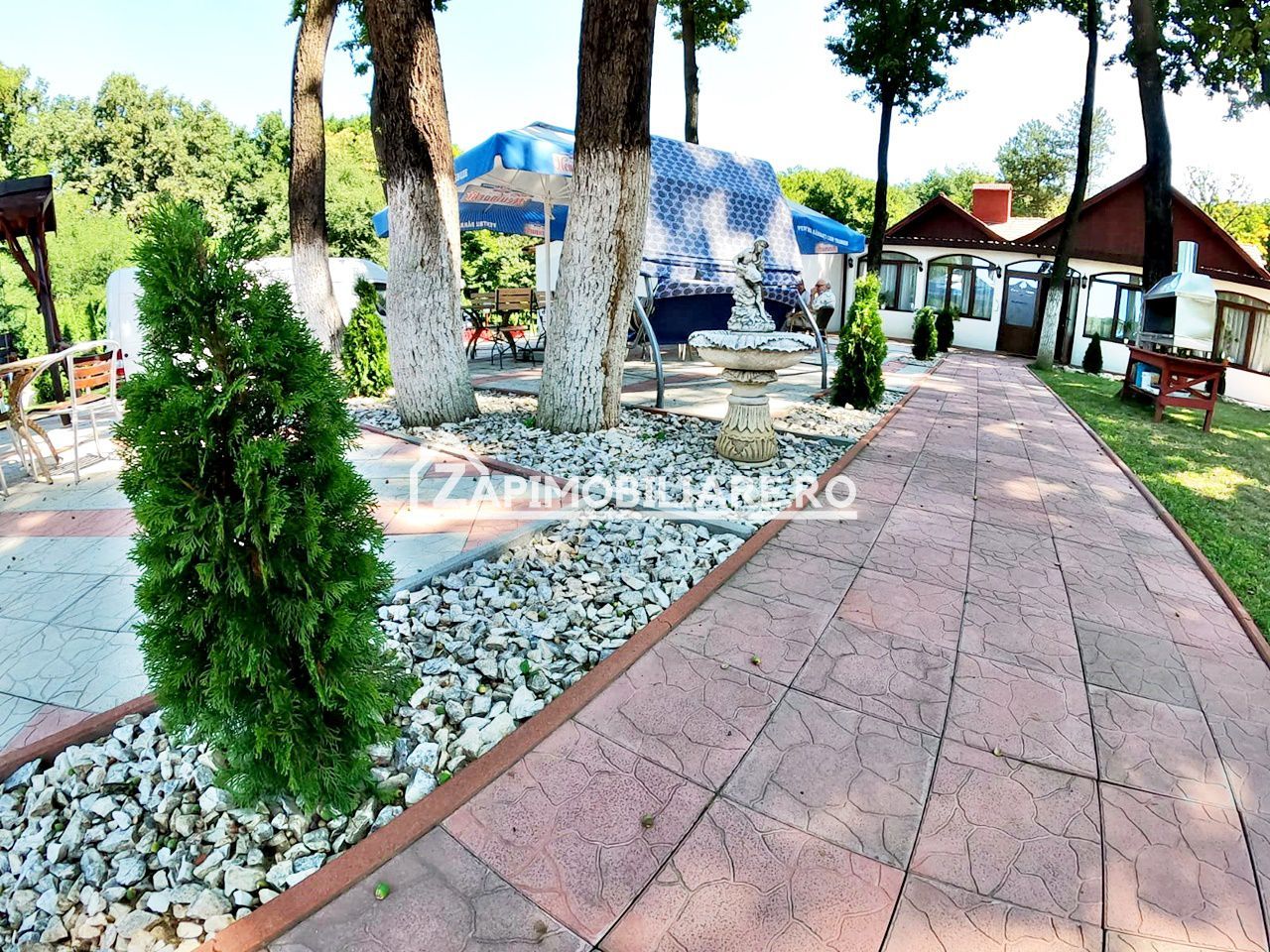 Restaurant 90 persoane+terasă 120 persoane,posibili asociere - Poză 1
