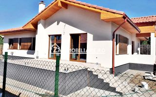 Casa premium 4 camere,2băi,120 mp, 550mp teren, - Poză 11