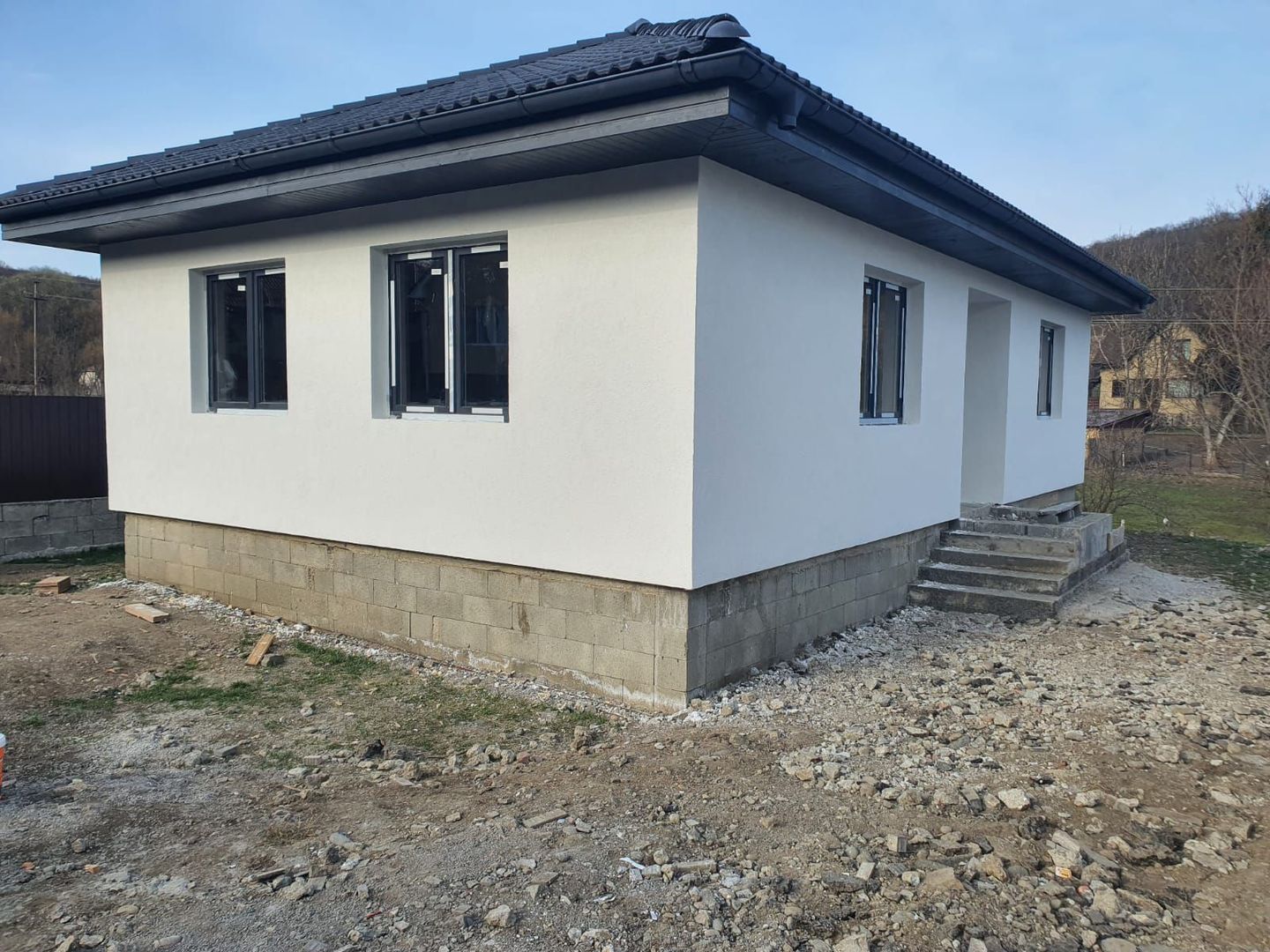 Casa 3 camere, 85mp, 430mp teren, garg,pavaj,0% comision - Poză 11