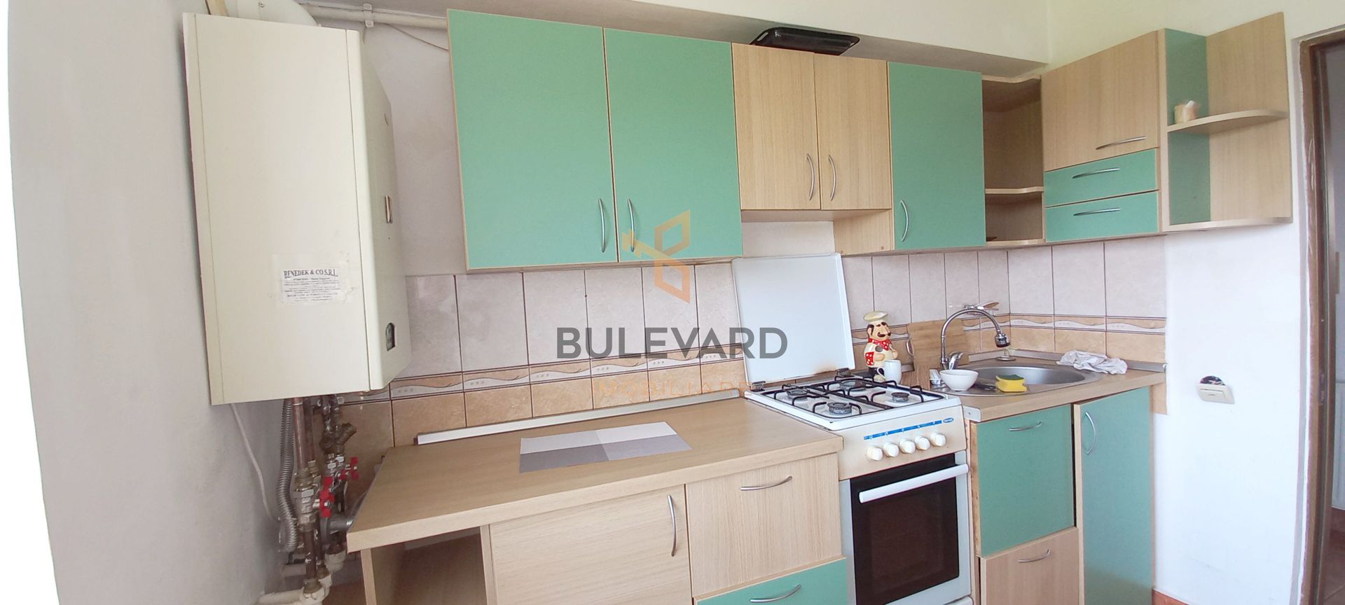 Apartament cu 2 camere decomandate, zona strazii Florilor! - Poză 5