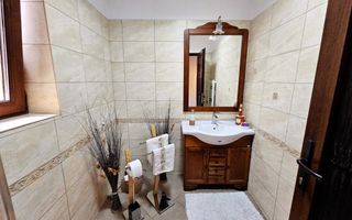 Casă cu 4 camere, complet mobilata, utilata, Alba Iulia, zona Partos - Poză 10