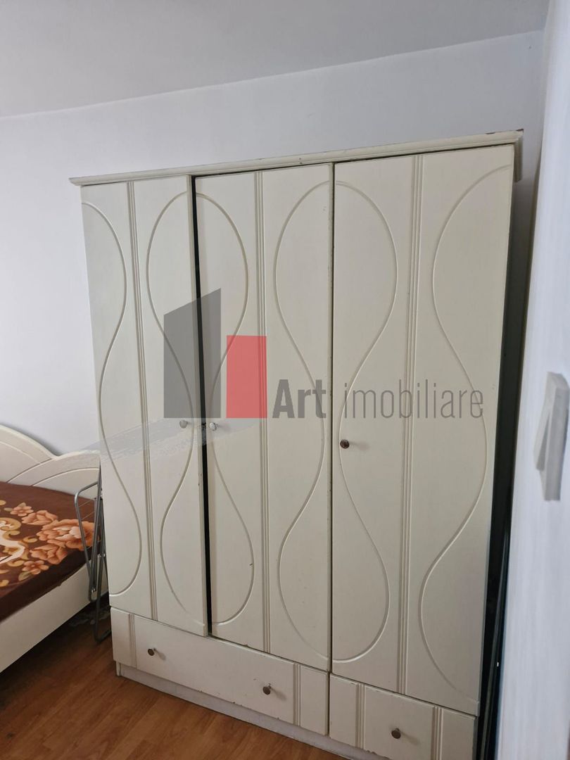 Apartament 3 camere Crangasi - Poză 8