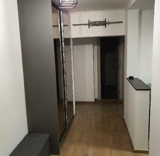 Inchiriez apartament 3 camere Octavian Goga, loc parcare inclus - Poză 4