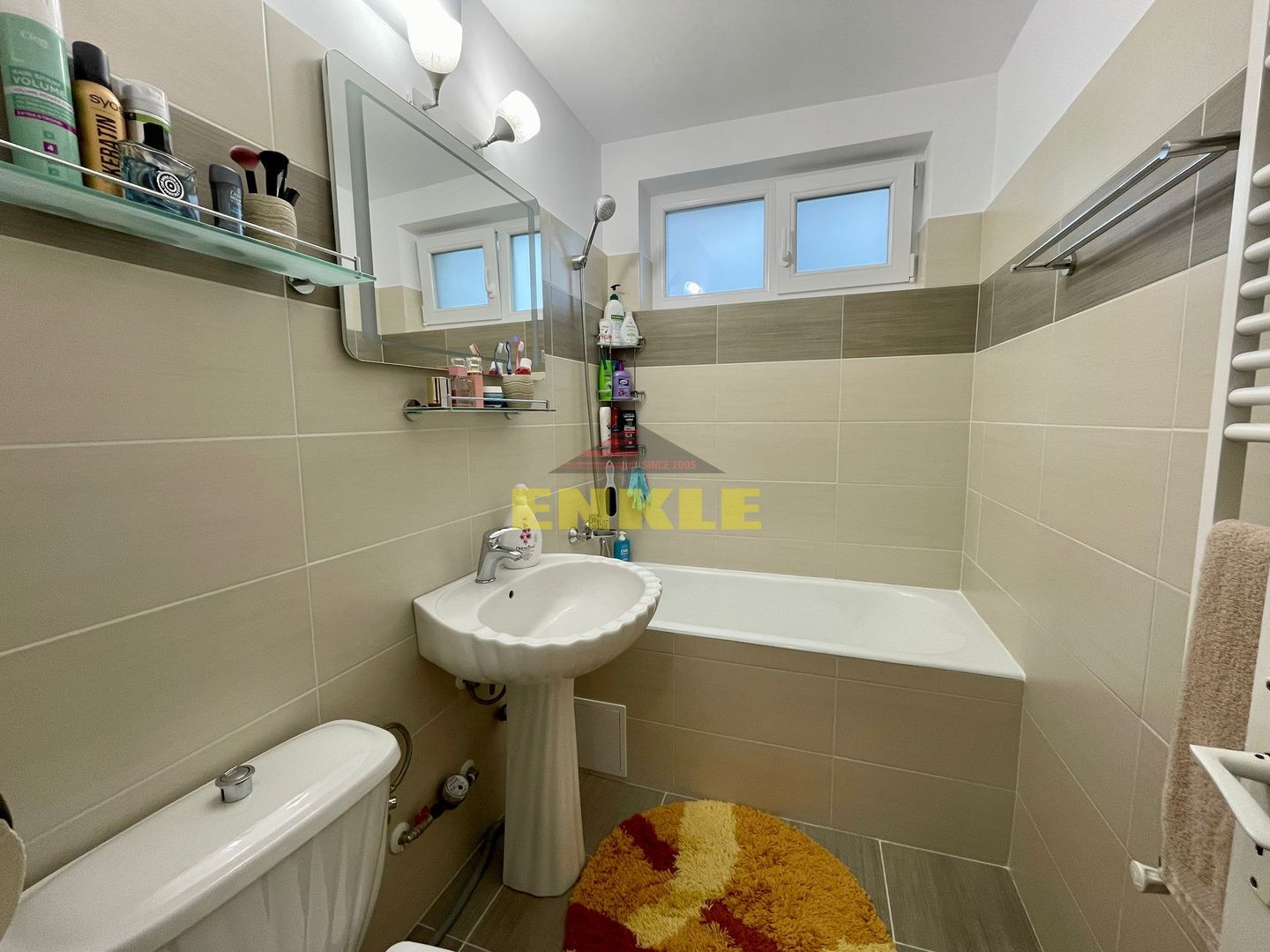 De vanzare apartament cu doua camere, zona Marchian - Poză 7