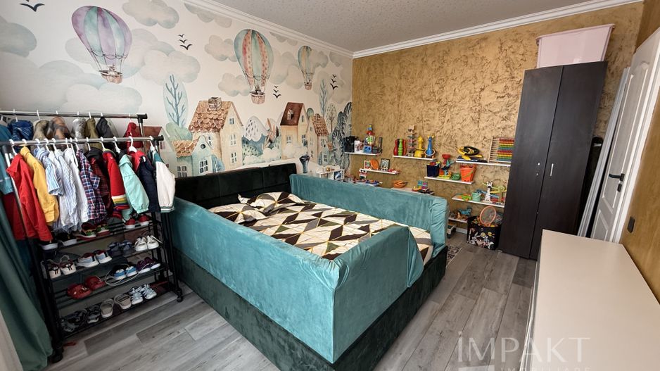 Apartament spatios cu 3 camere in Floresti (Sub Cetate) - Poză 3