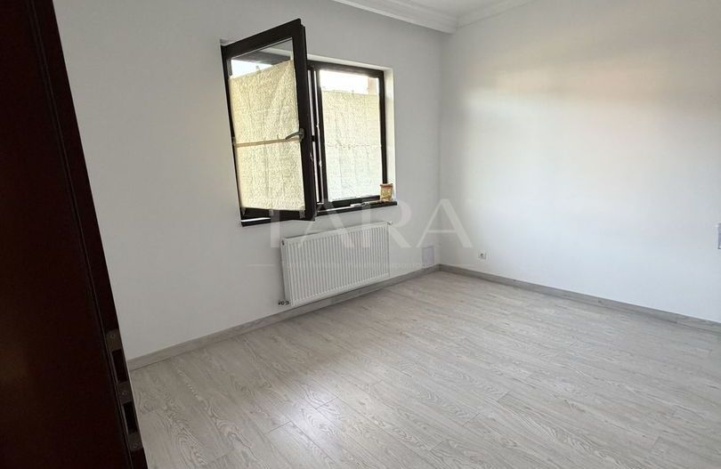 Casă tip duplex, modernizată integral, în zona Terra – Florești. - Poză 4