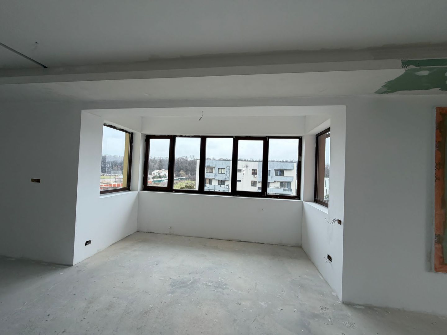 PENTHOUSE 4 CAMERE I VOLUNTARI - Poză 1