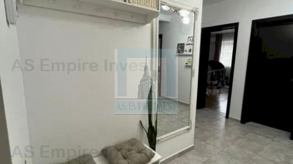 Ap 3 camere mobilat-utilat - zona Subcetate - Poză 2
