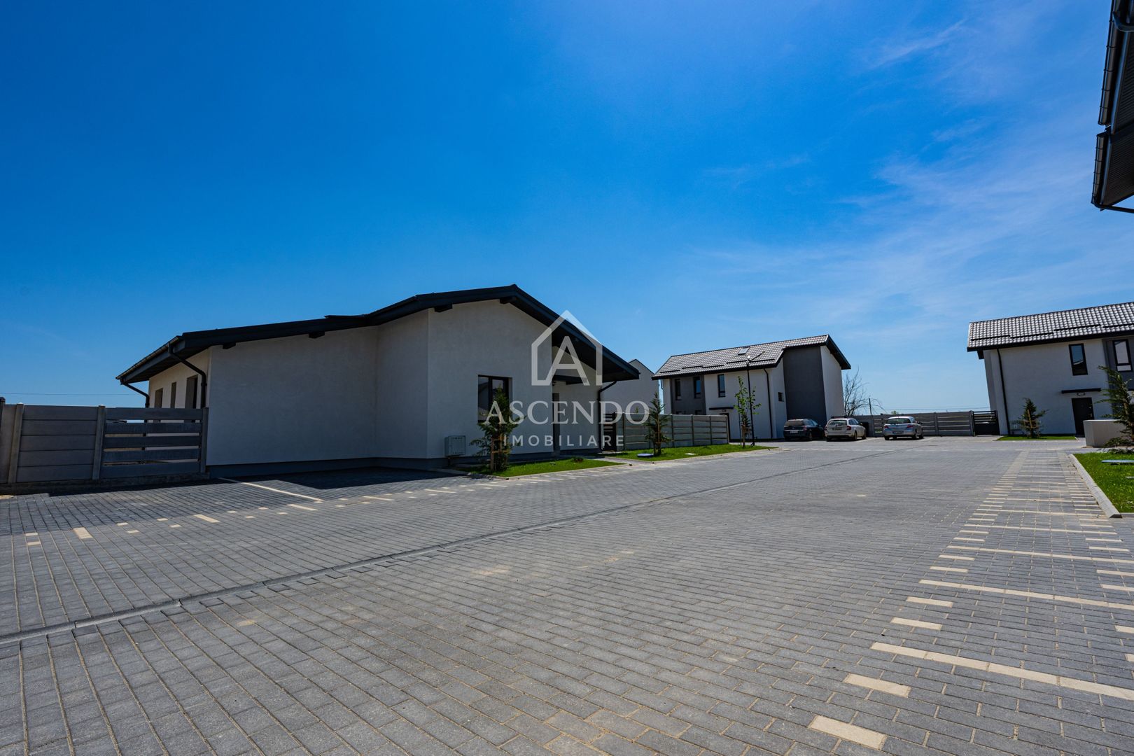 Case noi în Măgurele cu grădină proprie, parc privat și finisaje premium - Poză 16