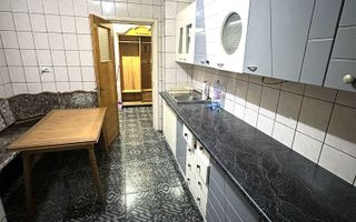 Inchiriez apartament 3 camere zona stadion - Poză 3