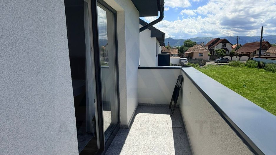 Casa individuala utilata 4 camere 120 mp utili garaj si teren Cristian - Poză 27