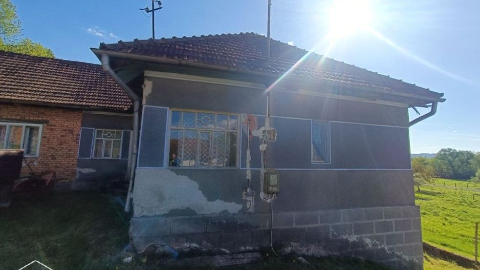 Casa de vacanta intr-o zona de vis, cu vedere la munte, sat Magulicea - Poză 5