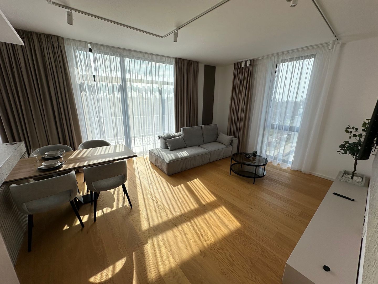 Apartament 3 camere -ISHO - Poză 5