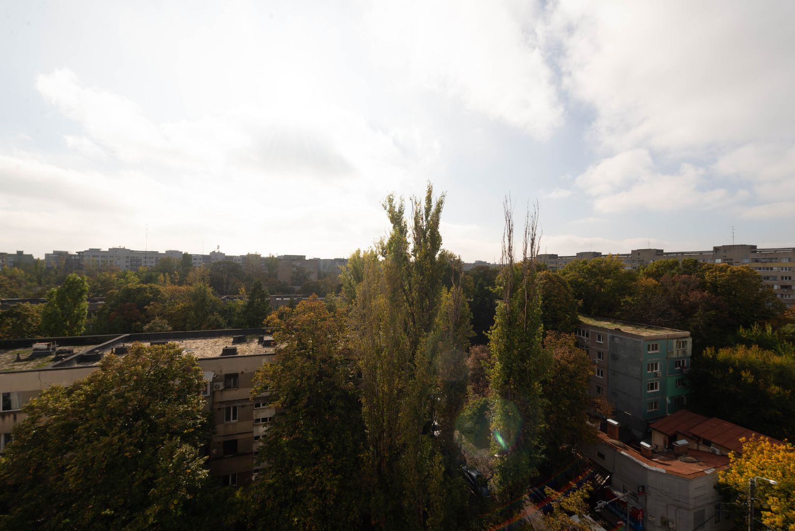 Apartament cu 3 camere de vanzare in zona Metrou Gorjului - Poză 11