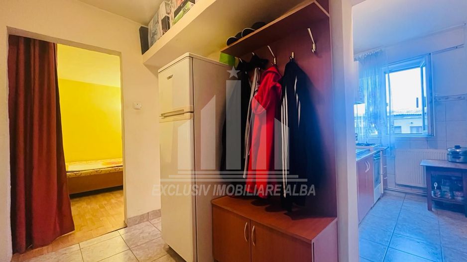 Apartament cu 2 camere, Cetate - Poză 2