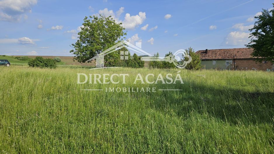Teren intravilan 3000 mp Ernei – panorama superba, utilitati in zona - Poză 3
