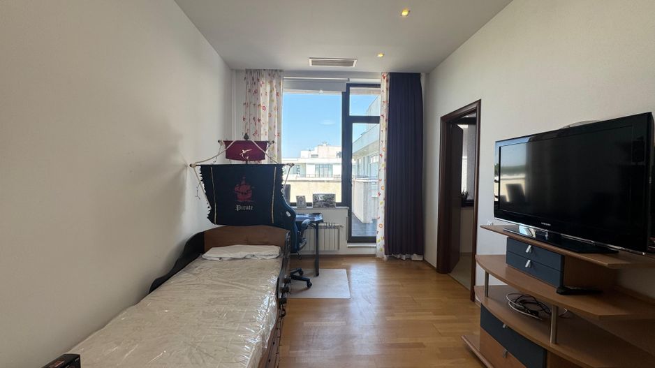 Inchiriere PENTHOUSE 250 mp+ 320 mp terasa| BANEASA- Privighetorilor - Poză 16