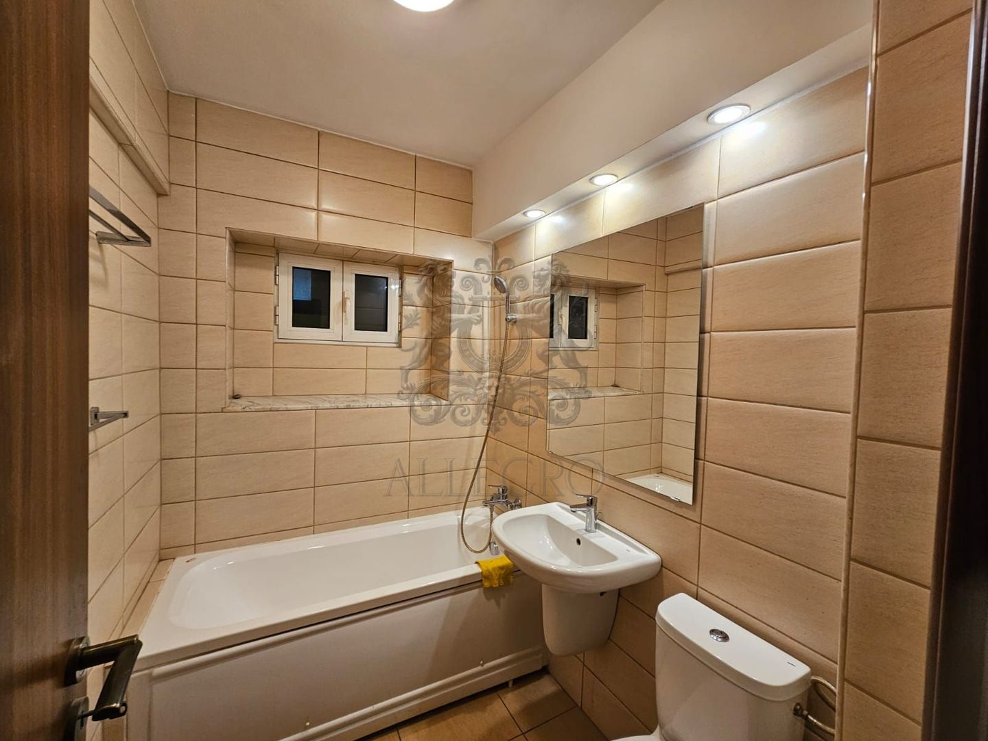 4 Camere  | Parter |  100m de Cismigiu | Strada Constantin Stahi - Poză 12