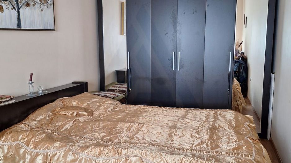 Casa cu etaj 113 mp utili curte libera 350mp garaj cu pod Gusterita - Poză 10