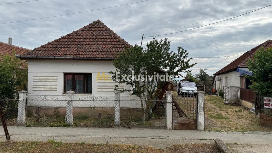 Casa de vânzare in Livada , Satu Mare - Poză 2