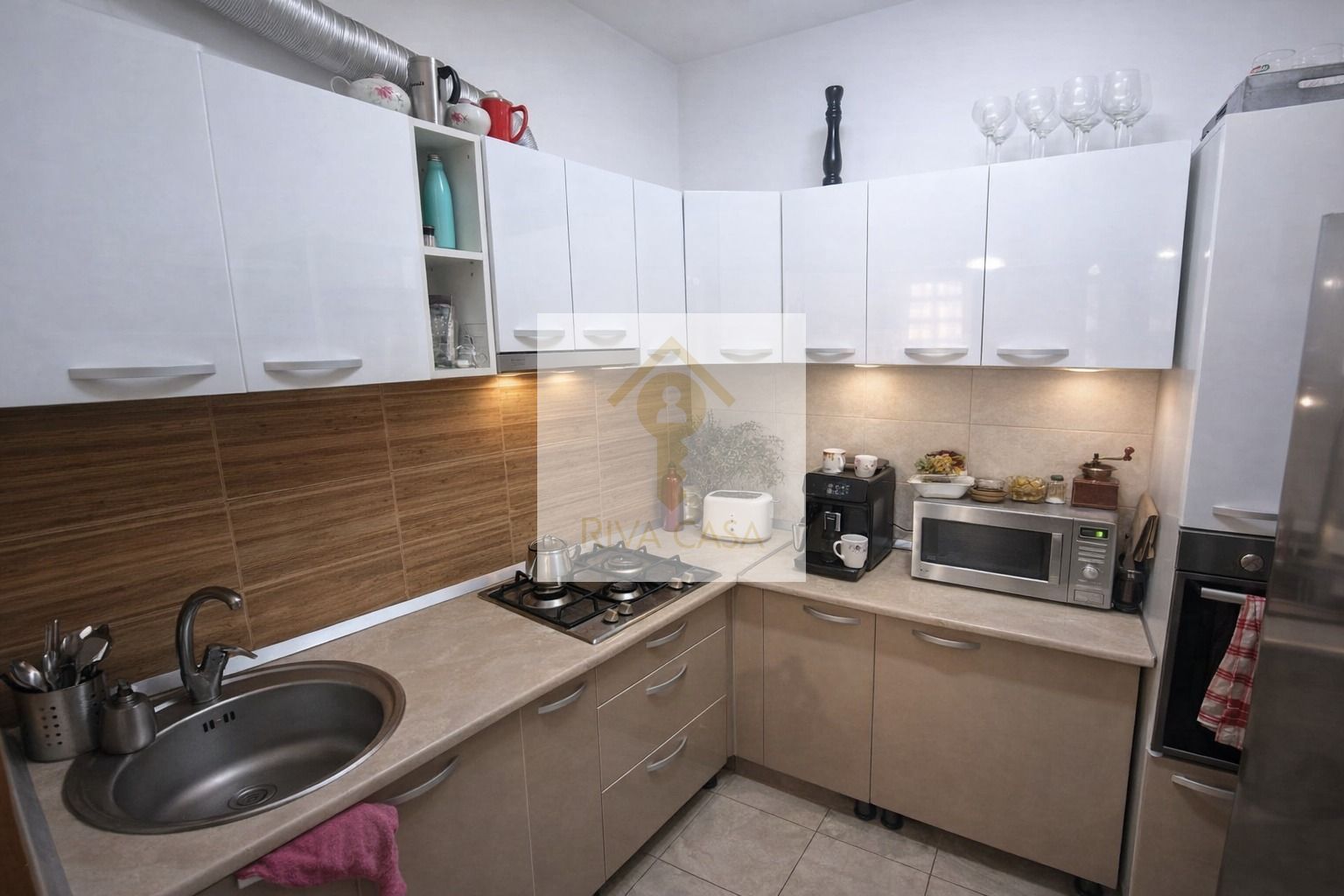 CASĂ INDIVIDUALĂ – SINGUR ÎN CURTE – ZONĂ CENTRALĂ, STR. IULIU MANIU - Poză 5