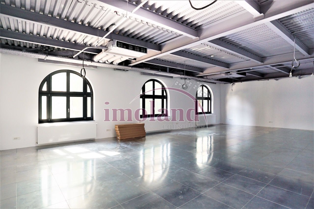 Vila impunatoare - 20 camere - birouri - Romana-Lahovari - Poză 8